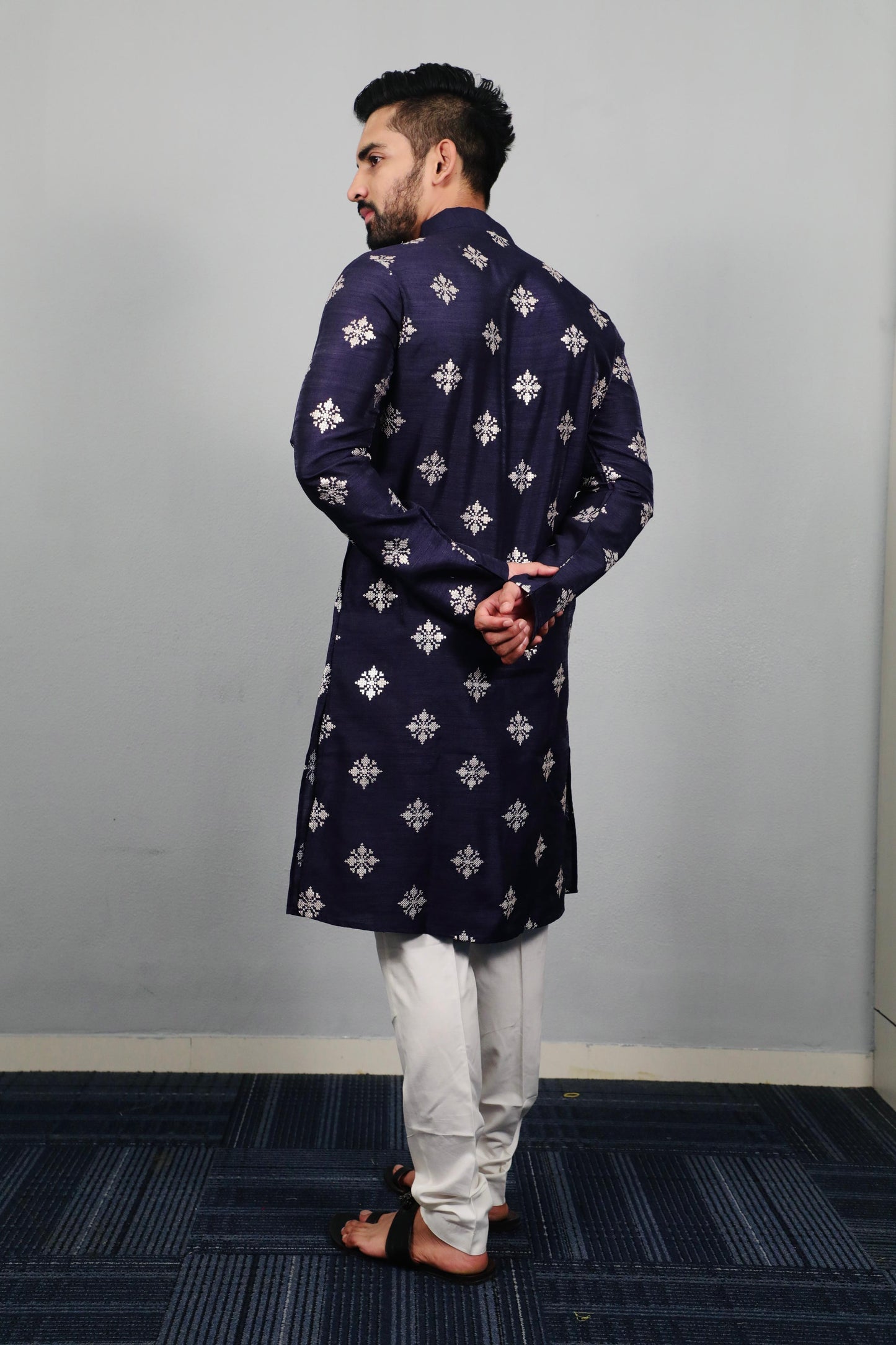 TASVA SEQUENCE SILK KURTA PYJAMA FOR MEN